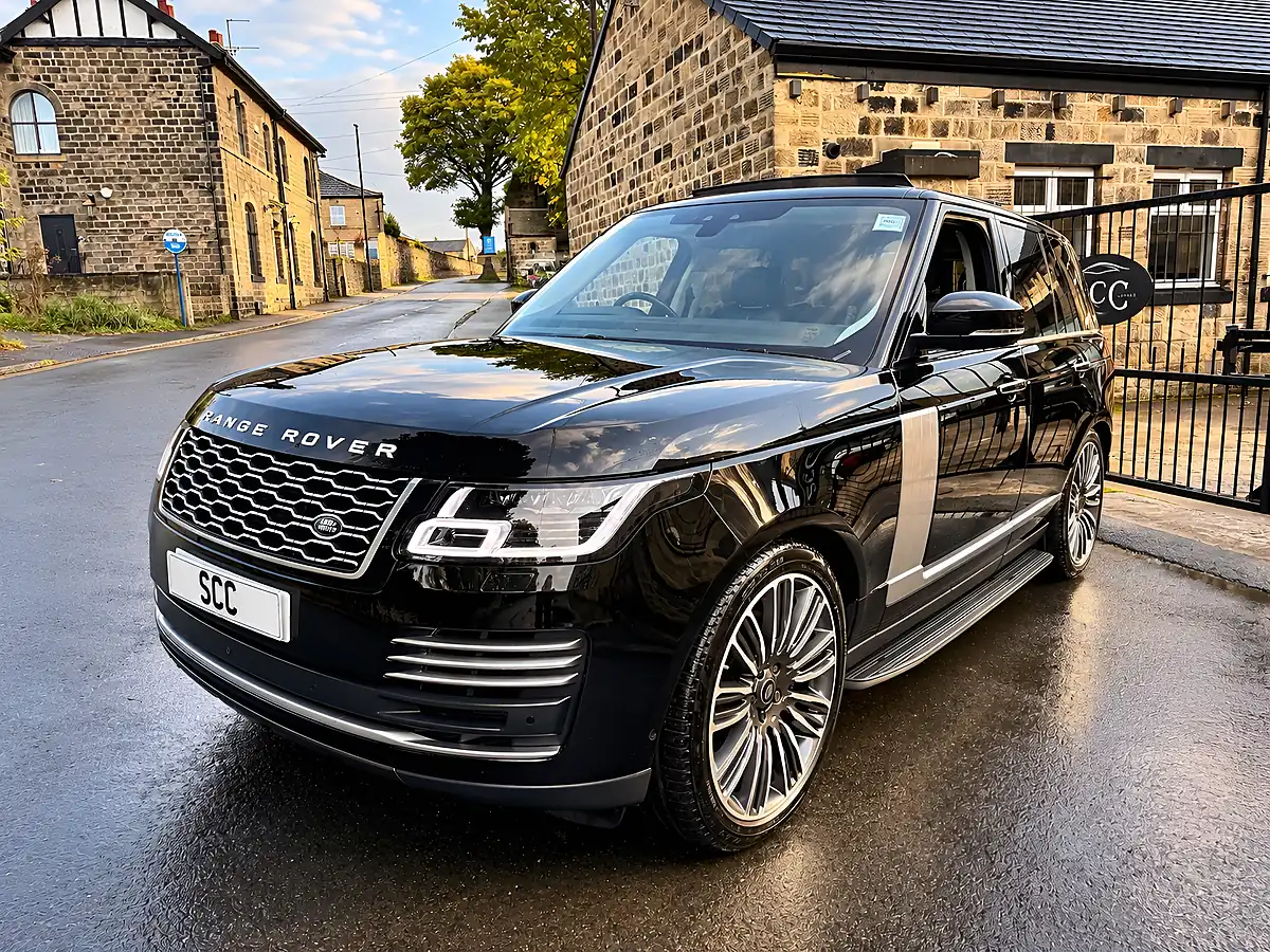 Used 2020 Land Rover Range Rover Autobiography Santorini Black - Interior and Exterior details 5
