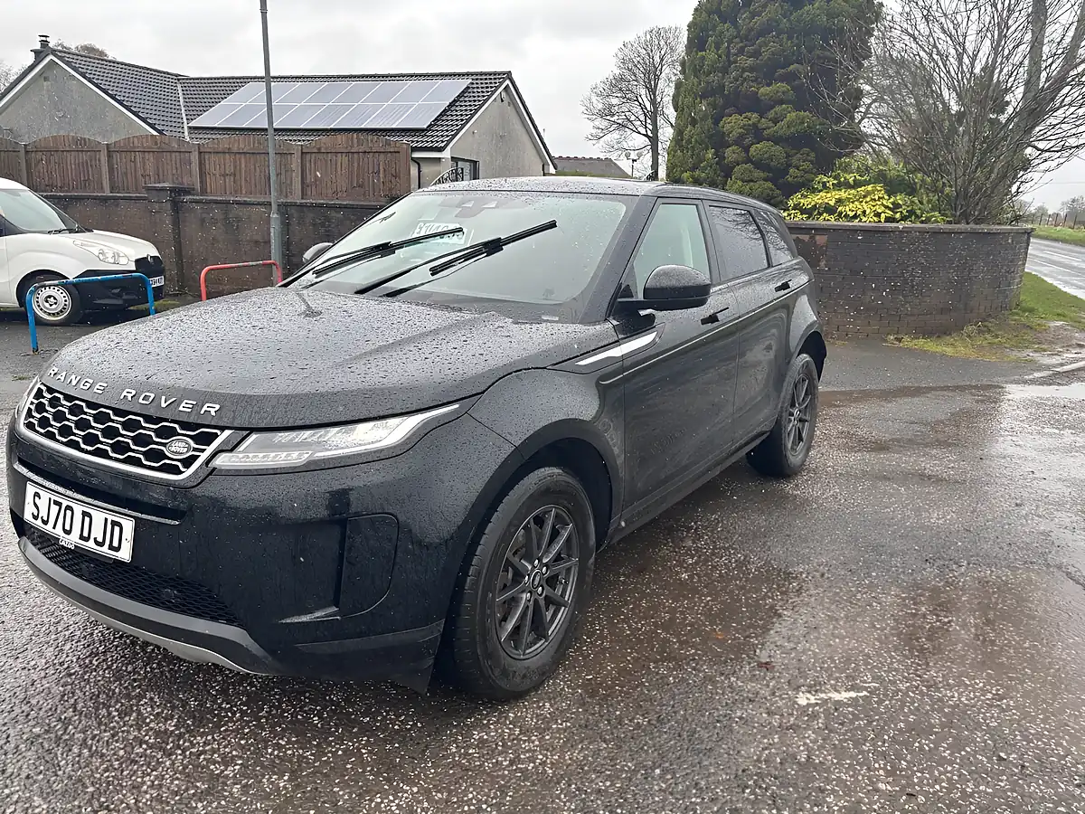 Used 2020 Land Rover Range Rover Evoque Black - Interior and Exterior details 9