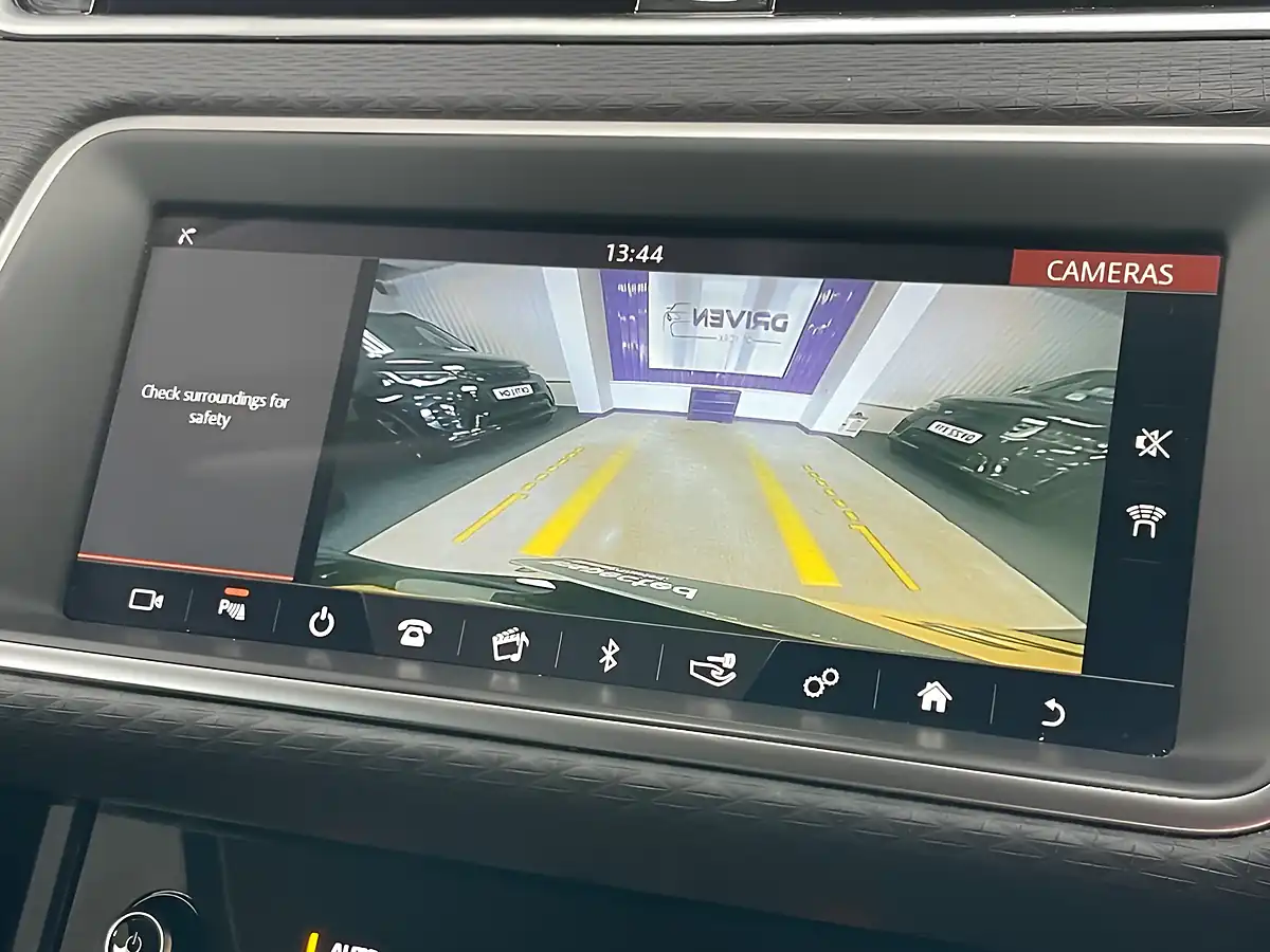 Used 2020 Land Rover Range Rover Evoque Black - Interior and Exterior details 19