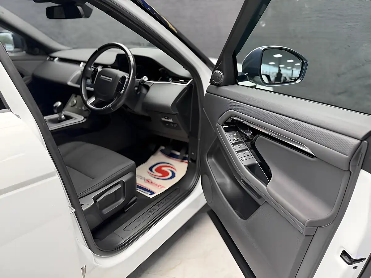 Used 2020 Land Rover Range Rover Evoque FWD Euro 6 (s/S) 5dr White - Interior and Exterior details 11