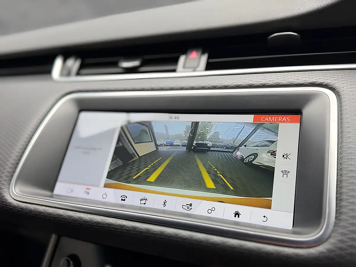 Used 2020 Land Rover Range Rover Evoque FWD Euro 6 (s/S) 5dr White - Interior and Exterior details 18