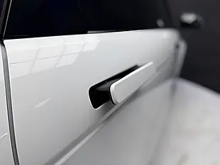 Used 2020 Land Rover Range Rover Evoque FWD Euro 6 (s/S) 5dr White - Interior and Exterior details 9