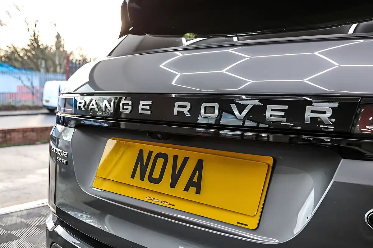 Used 2020 Land Rover Range Rover Evoque Hse Grey - Interior and Exterior details 13