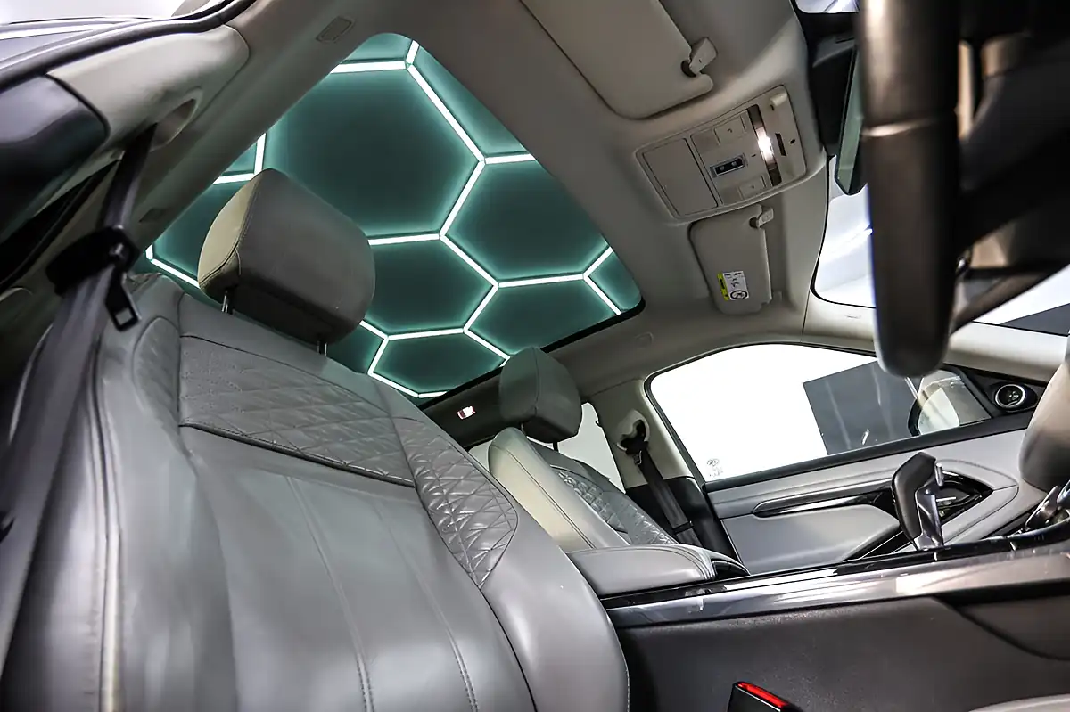 Used 2020 Land Rover Range Rover Evoque Hse Grey - Interior and Exterior details 18