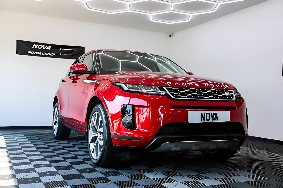 Used 2020 Land Rover Range Rover Evoque Hse Red - Interior and Exterior details 3