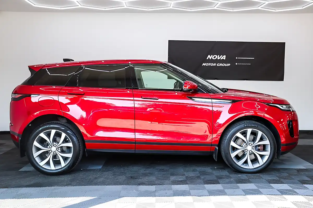 Used 2020 Land Rover Range Rover Evoque Hse Red - Interior and Exterior details 5