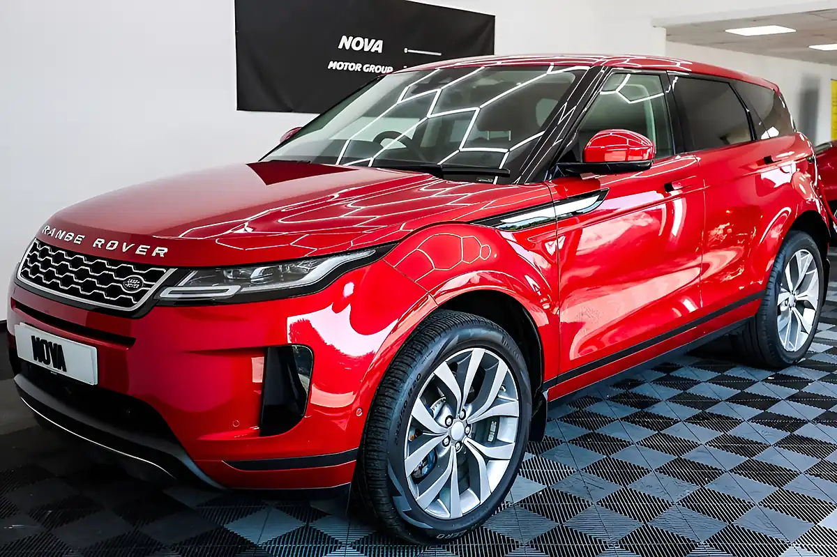 Used 2020 Land Rover Range Rover Evoque Hse Red - Interior and Exterior details 7
