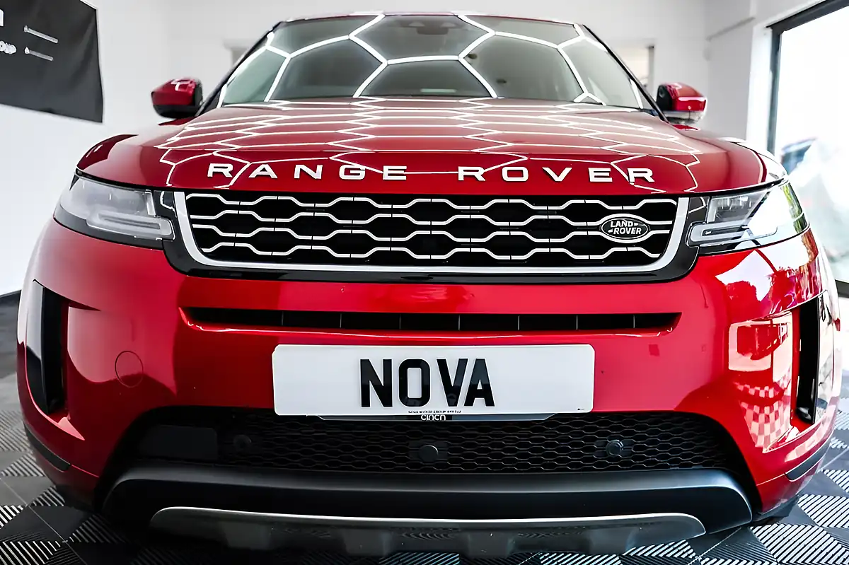 Used 2020 Land Rover Range Rover Evoque Hse Red - Interior and Exterior details 8