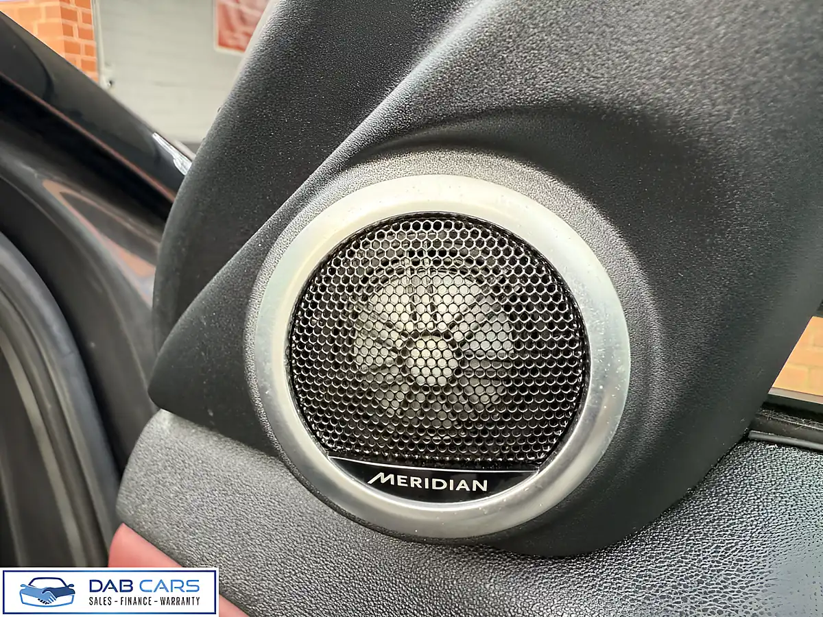 Used 2020 Land Rover Range Rover Evoque R-Dynamic Hse Grey - Interior and Exterior details 7