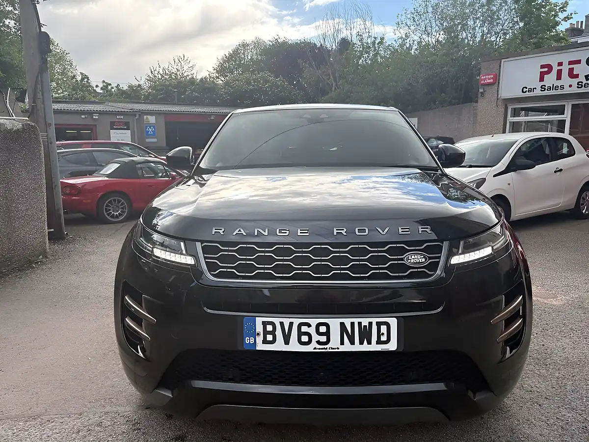 Used 2020 Land Rover Range Rover Evoque R-Dynamic S Black - Interior and Exterior details 9