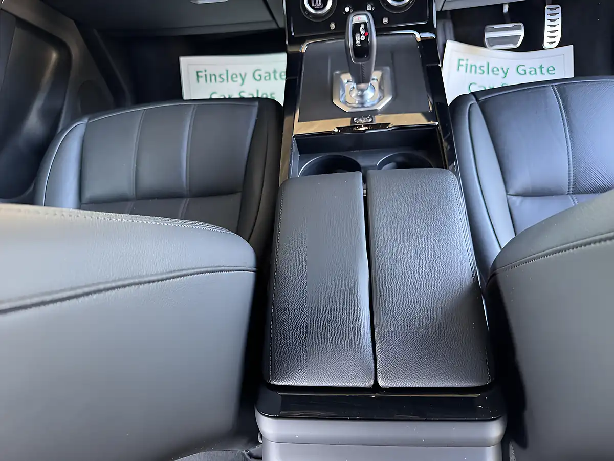 Used 2020 Land Rover Range Rover Evoque R-Dynamic S Black - Interior and Exterior details 11