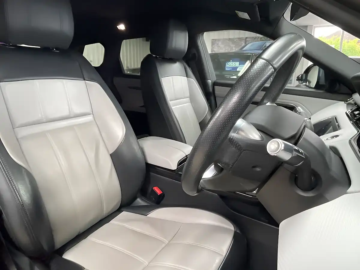 Used 2020 Land Rover Range Rover Evoque R-Dynamic S Black - Interior and Exterior details 13