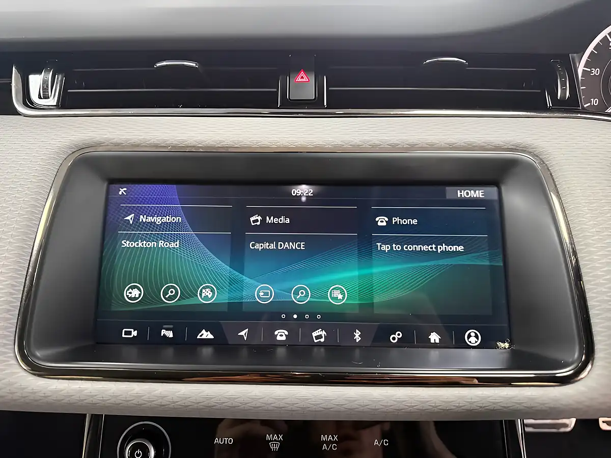 Used 2020 Land Rover Range Rover Evoque R-Dynamic S Silver - Interior and Exterior details 18