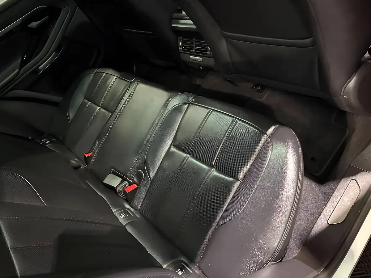 Used 2020 Land Rover Range Rover Evoque R-Dynamic S White - Interior and Exterior details 13