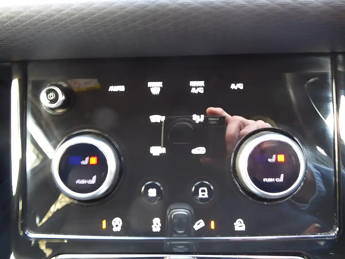 Used 2020 Land Rover Range Rover Evoque R-Dynamic S White - Interior and Exterior details 14
