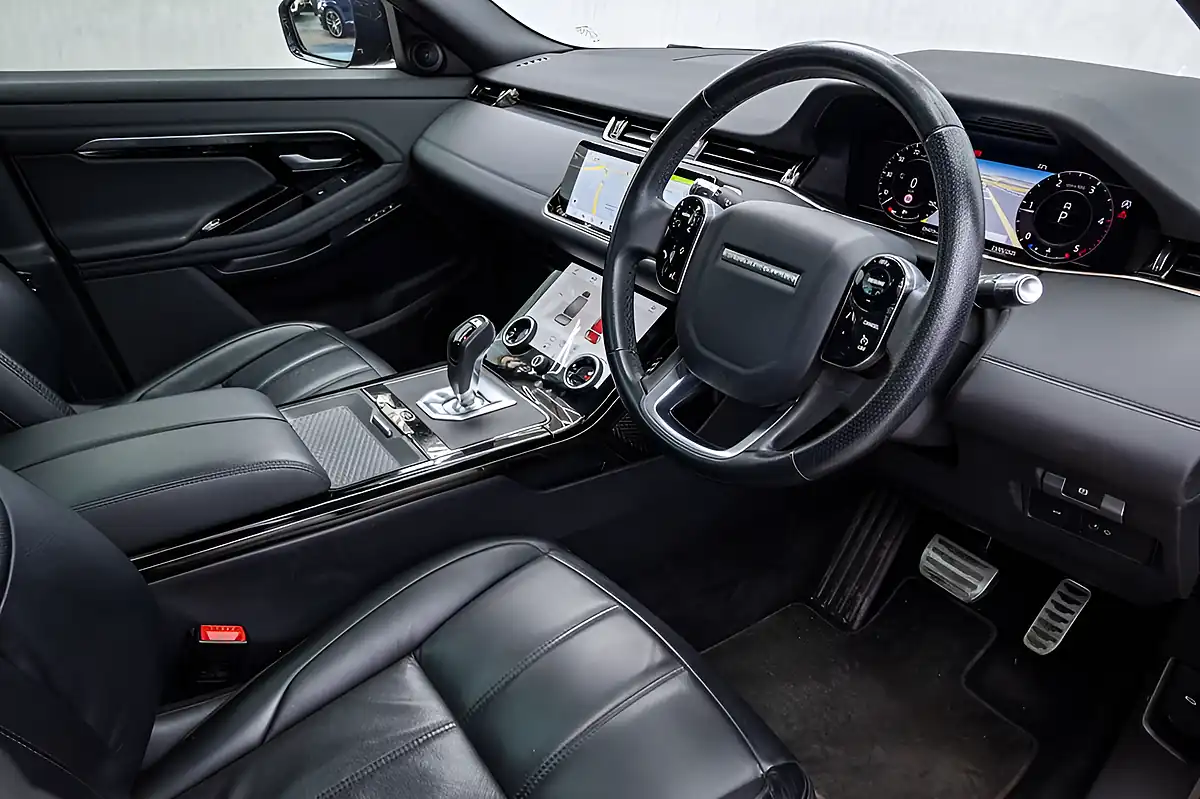 Used 2020 Land Rover Range Rover Evoque R-Dynamic Se Black - Interior and Exterior details 9