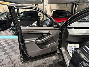 Used 2020 Land Rover Range Rover Evoque R-Dynamic Se Black - Interior and Exterior details 16
