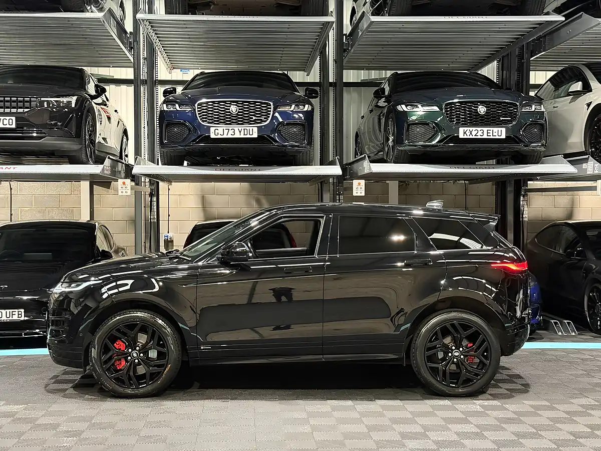 Used 2020 Land Rover Range Rover Evoque R-Dynamic Se Black - Interior and Exterior details 6