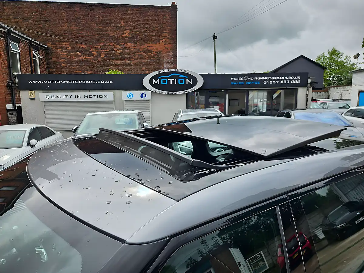 Used 2020 Land Rover Range Rover Evoque R-Dynamic Se Grey - Interior and Exterior details 11