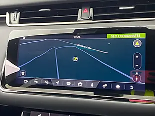 Used 2020 Land Rover Range Rover Evoque R-Dynamic Se Red - Interior and Exterior details 5