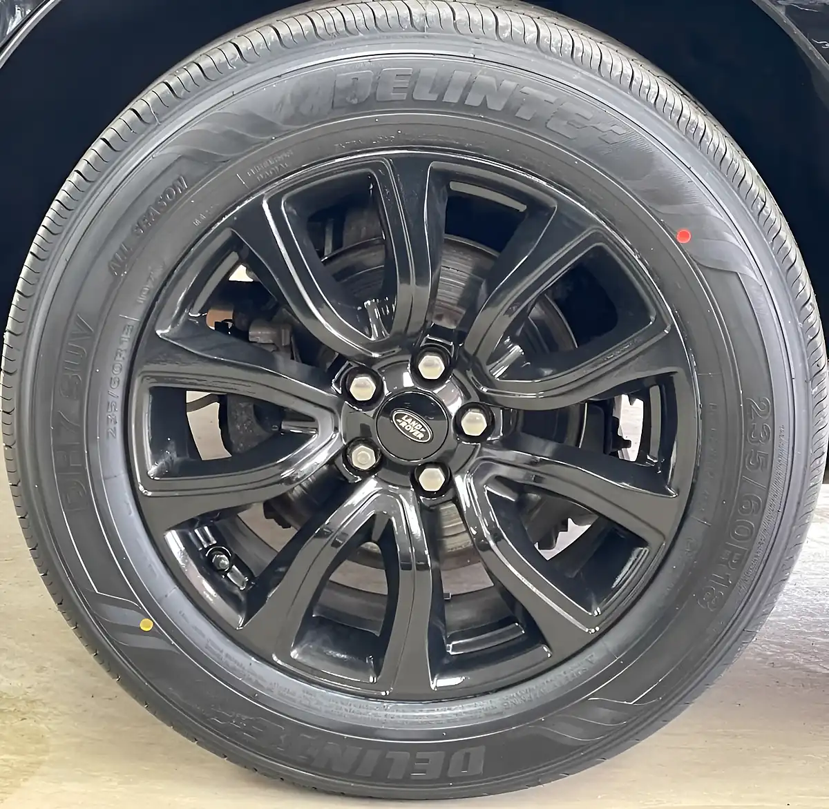 Used 2020 Land Rover Range Rover Evoque R-Dynamic Se Santorini Black - Interior and Exterior details 10