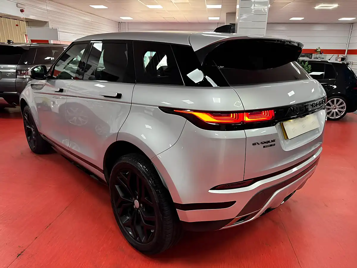 Used 2020 Land Rover Range Rover Evoque R-Dynamic Se Silver - Interior and Exterior details 10