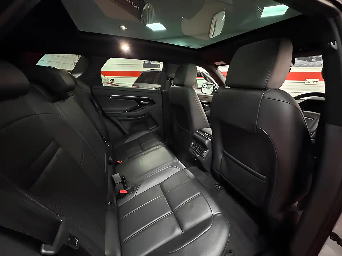 Used 2020 Land Rover Range Rover Evoque R-Dynamic Se White - Interior and Exterior details 12