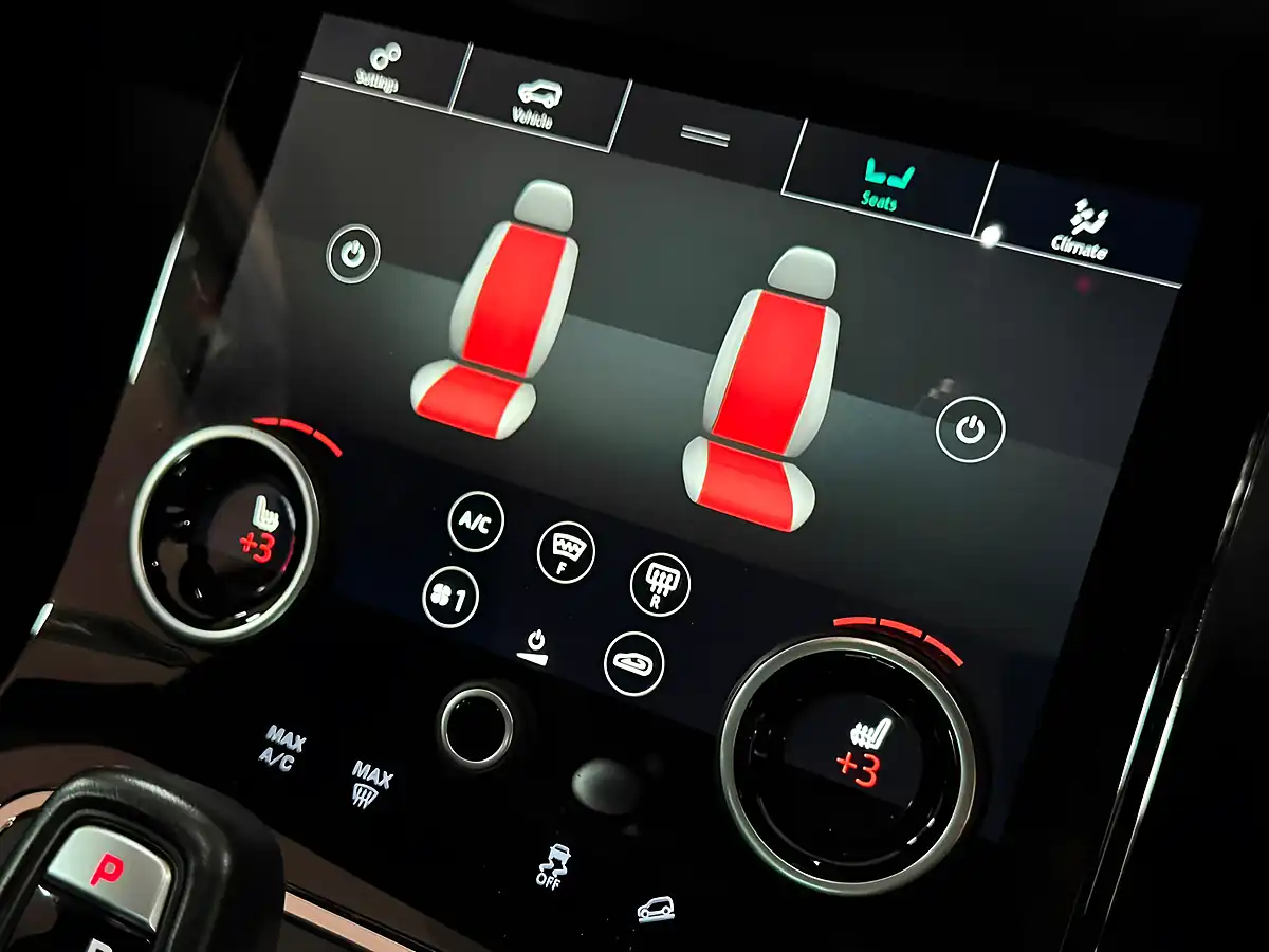 Used 2020 Land Rover Range Rover Evoque R-Dynamic Se White - Interior and Exterior details 13