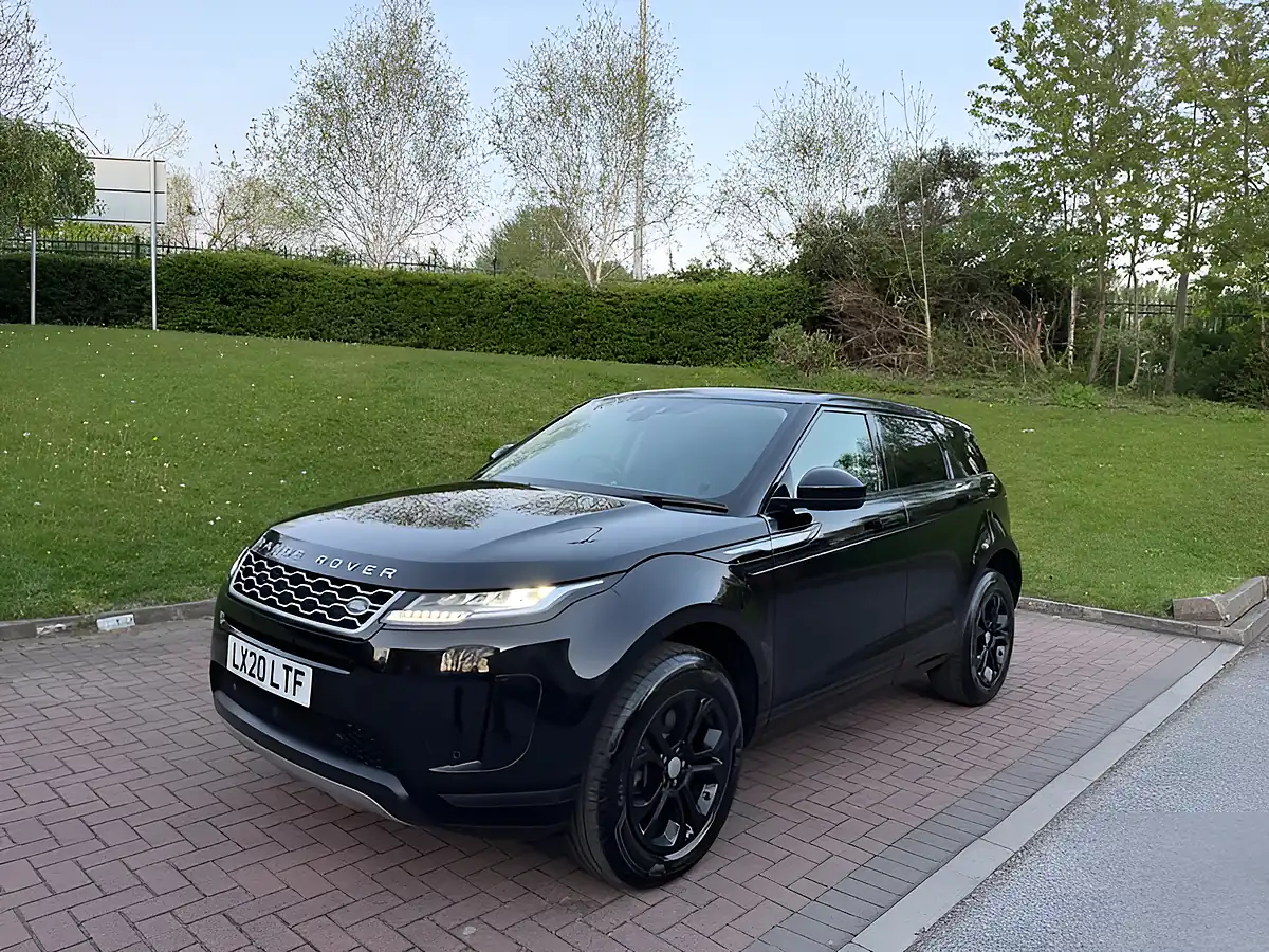 Used 2020 Land Rover Range Rover Evoque S Black - Interior and Exterior details 5