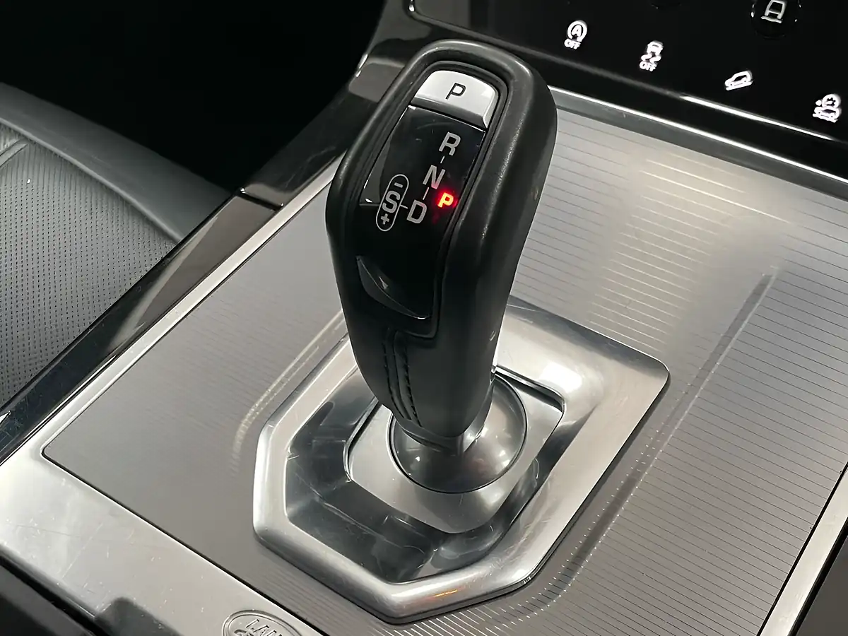 Used 2020 Land Rover Range Rover Evoque S Eiger Grey - Interior and Exterior details 20