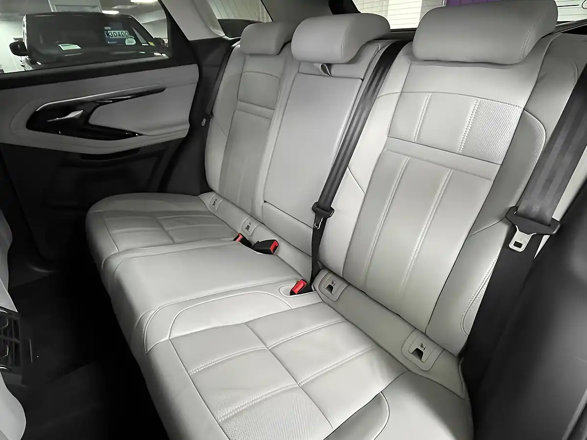 Used 2020 Land Rover Range Rover Evoque S Kaikoura Stone - Interior and Exterior details 15