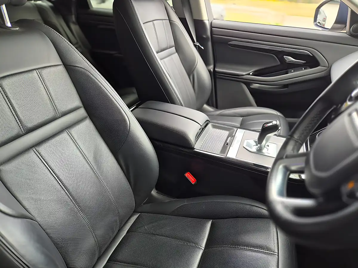 Used 2020 Land Rover Range Rover Evoque S Silver - Interior and Exterior details 8