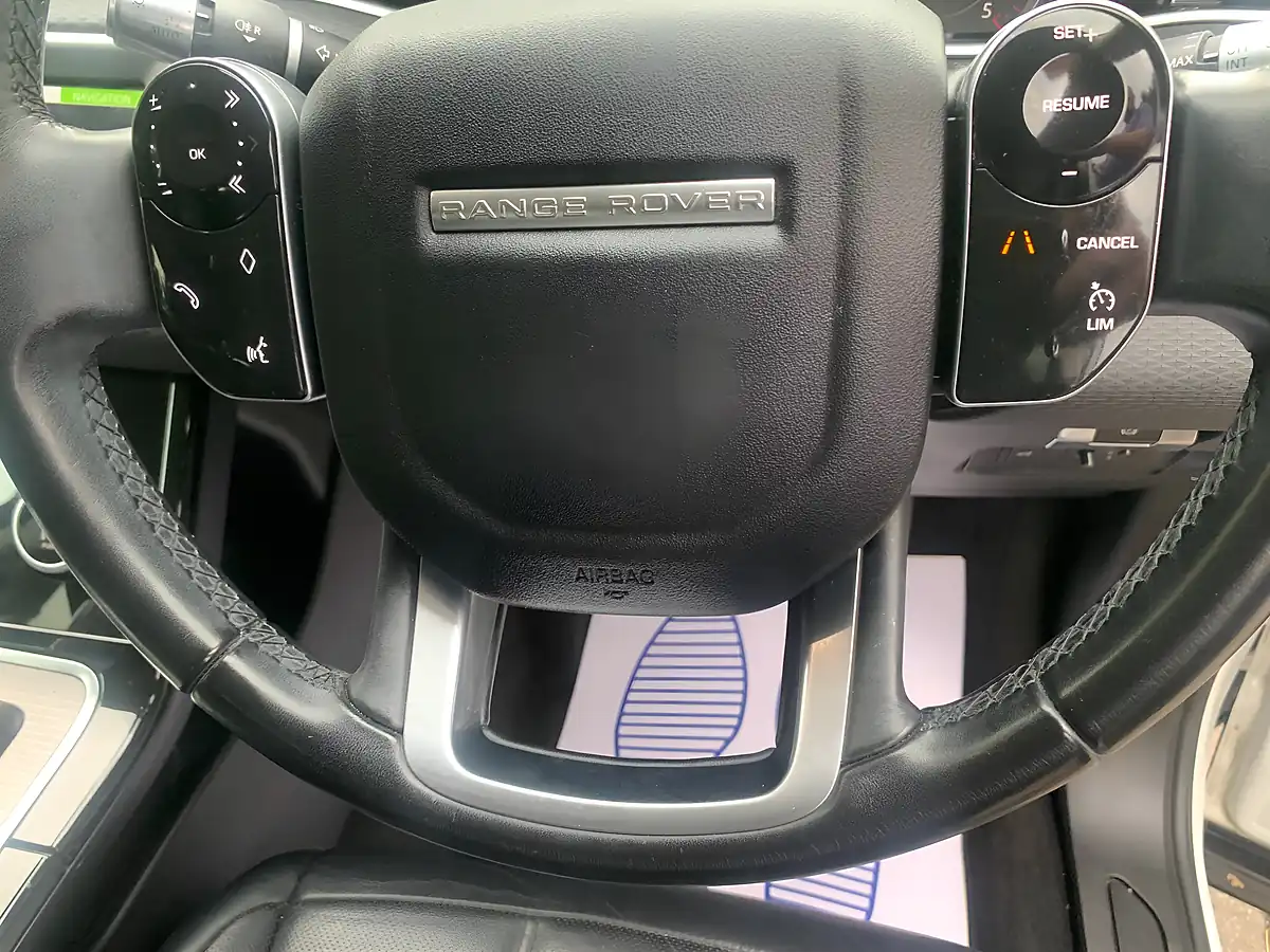 Used 2020 Land Rover Range Rover Evoque S White - Interior and Exterior details 15
