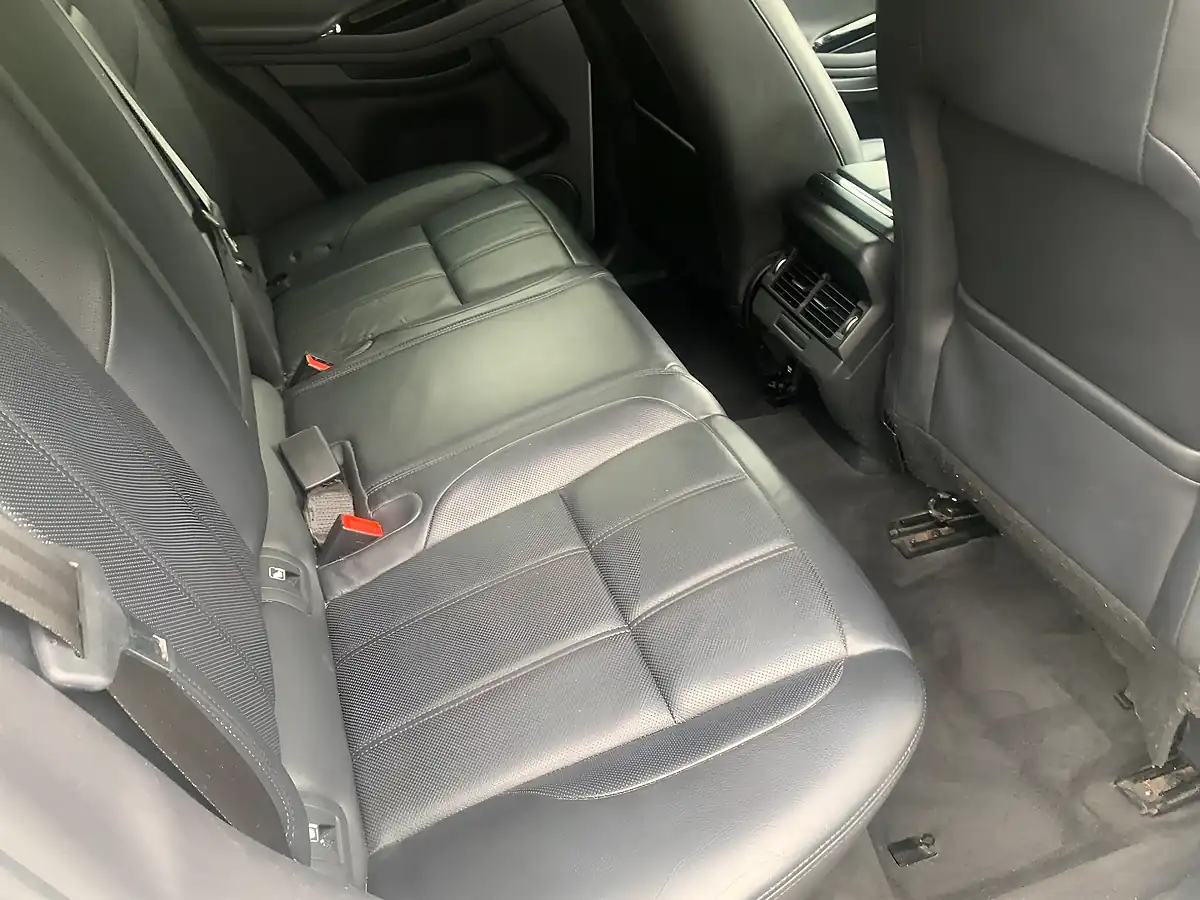 Used 2020 Land Rover Range Rover Evoque S White - Interior and Exterior details 18