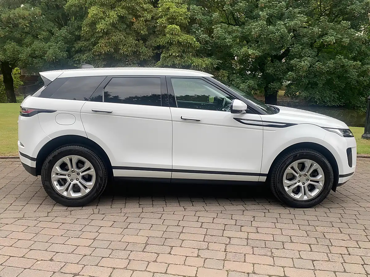 Used 2020 Land Rover Range Rover Evoque S White - Interior and Exterior details 9