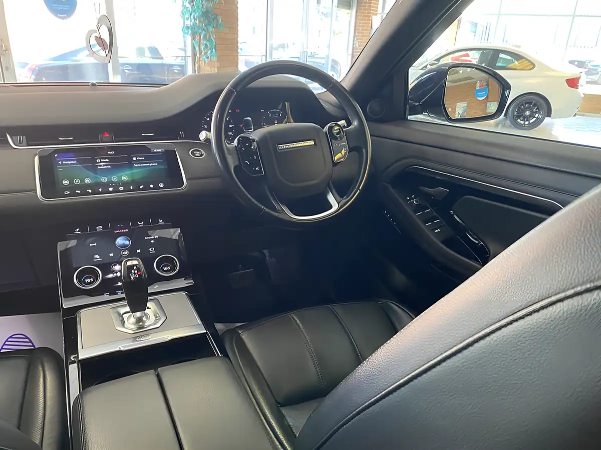 Used 2020 Land Rover Range Rover Evoque Se Silver - Interior and Exterior details 10