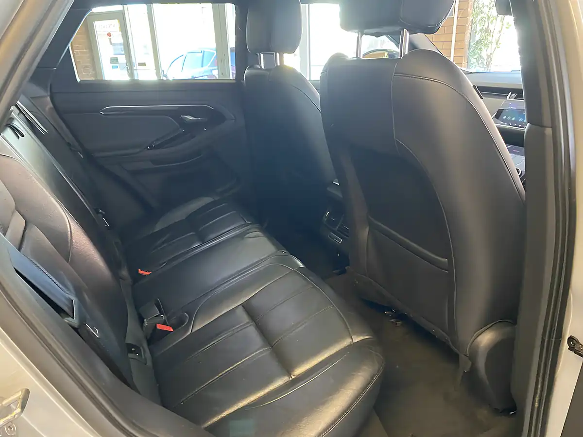 Used 2020 Land Rover Range Rover Evoque Se Silver - Interior and Exterior details 13