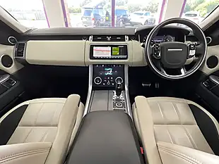 Used 2020 Land Rover Range Rover Hse Dynamic White - Interior and Exterior details 2