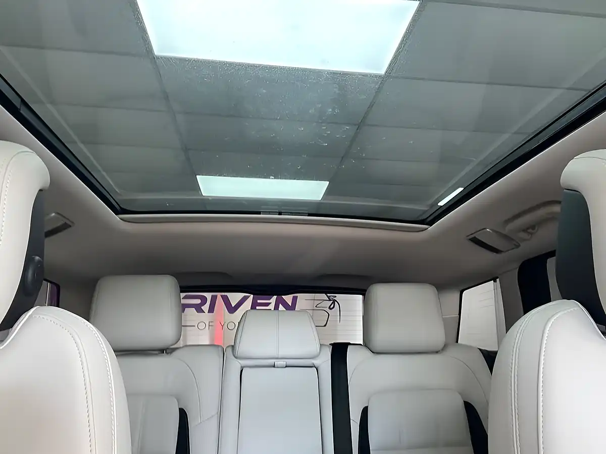 Used 2020 Land Rover Range Rover Hse Dynamic White - Interior and Exterior details 20
