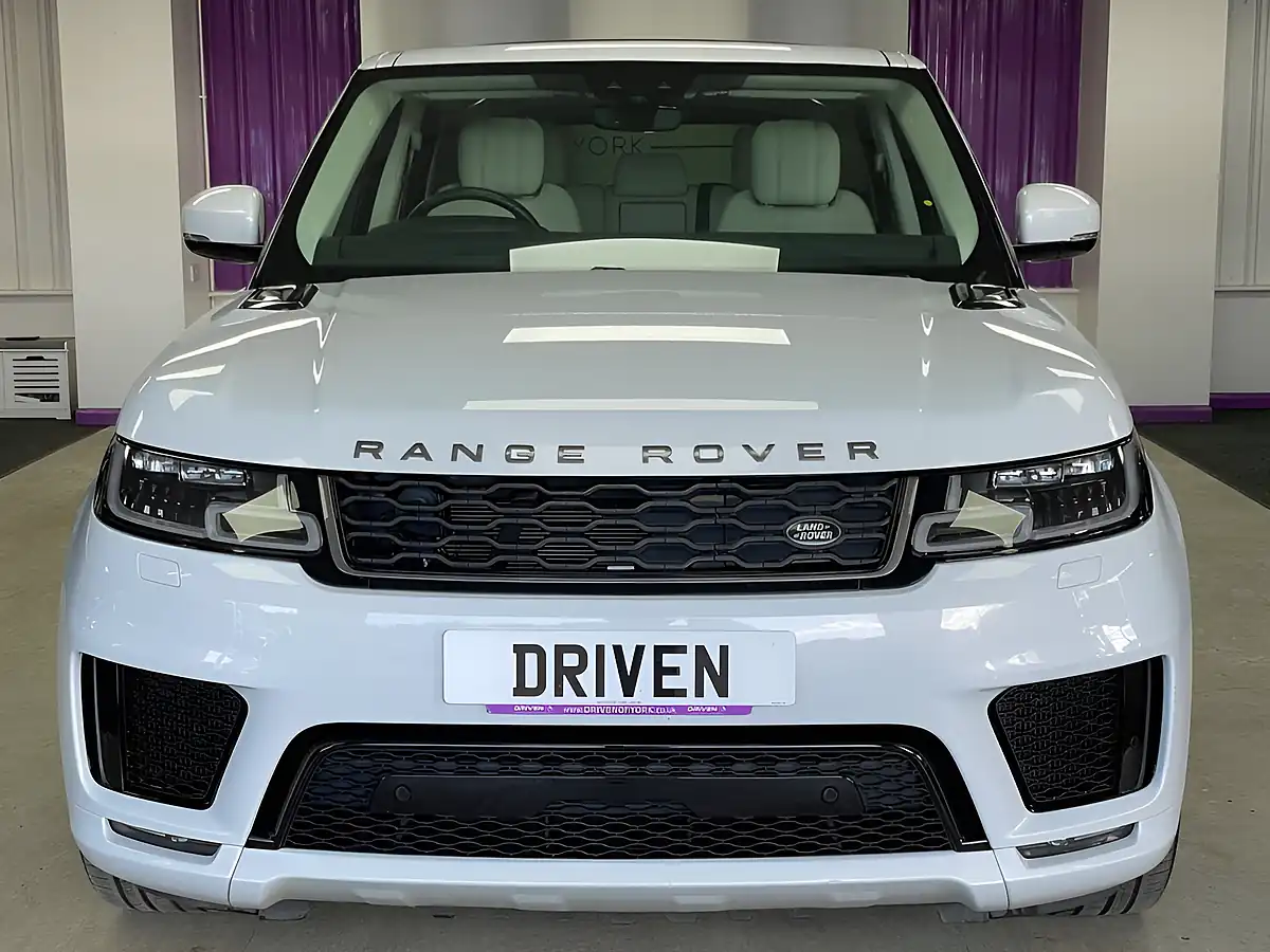 Used 2020 Land Rover Range Rover Hse Dynamic White - Interior and Exterior details 6