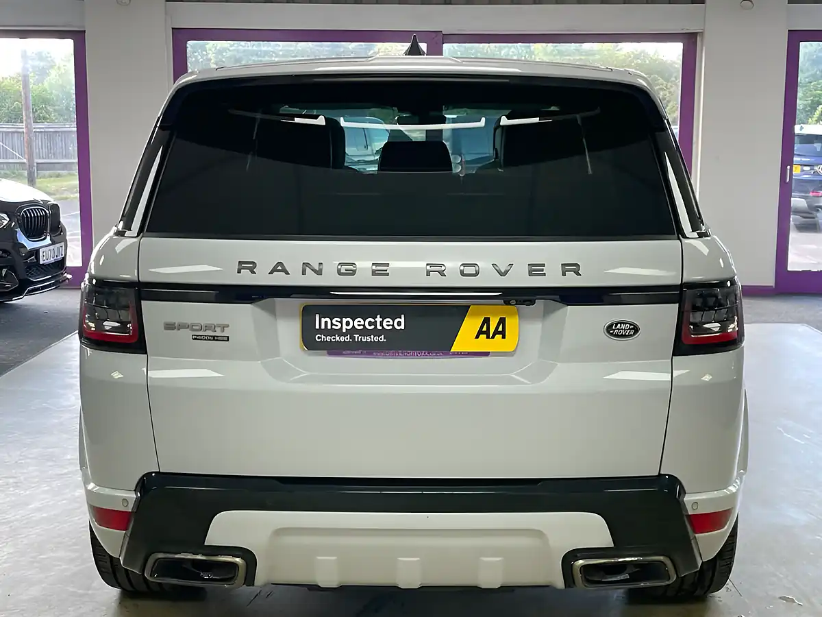 Used 2020 Land Rover Range Rover Hse Dynamic White - Interior and Exterior details 9