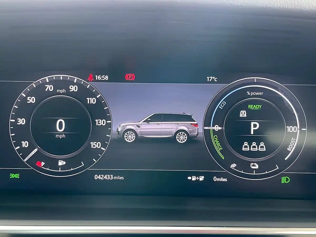 Used 2020 Land Rover Range Rover Hse Dynamic White - Interior and Exterior details 16