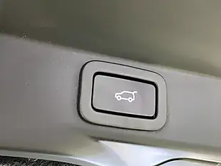 Used 2020 Land Rover Range Rover Hse Dynamic White - Interior and Exterior details 7
