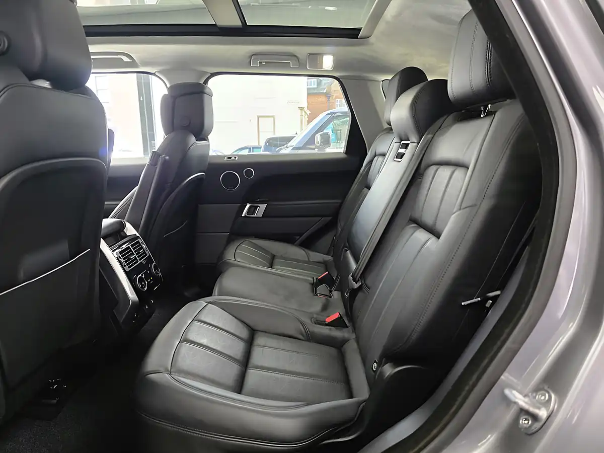 Used 2020 Land Rover Range Rover Sport Autobiography Dynamic Eiger Grey - Interior and Exterior details 7