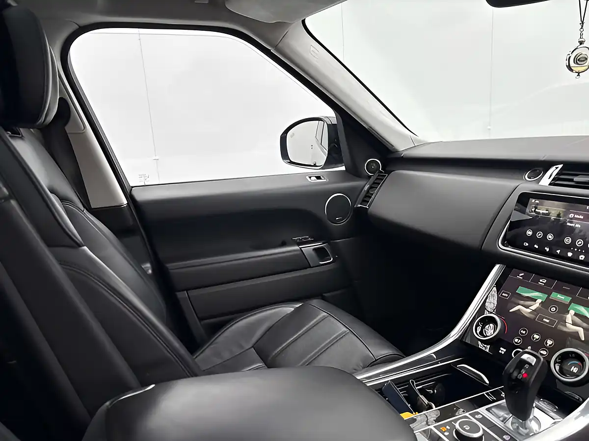 Used 2020 Land Rover Range Rover Sport Autobiography Dynamic Silver - Interior and Exterior details 13