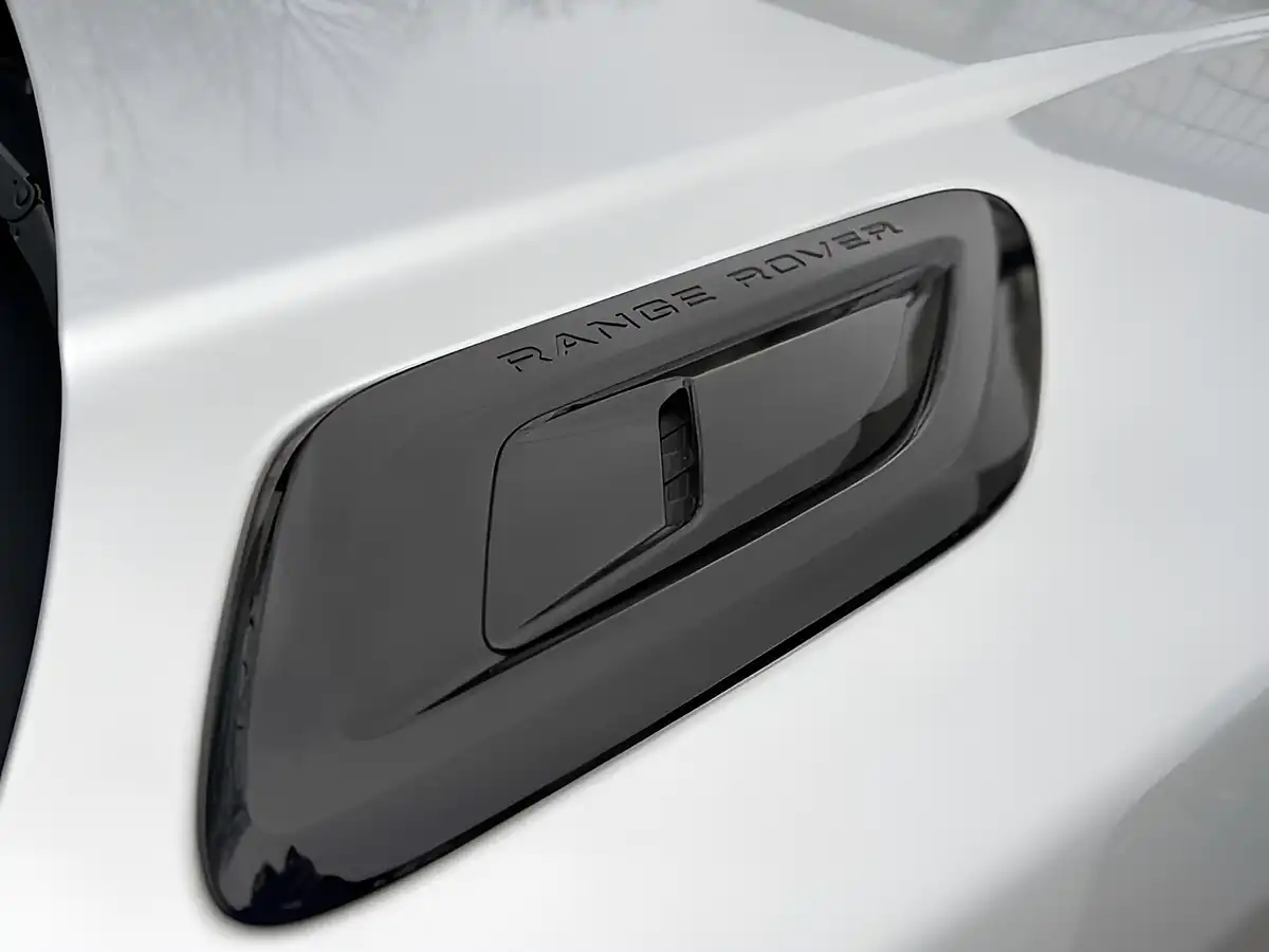 Used 2020 Land Rover Range Rover Sport Autobiography Dynamic Silver - Interior and Exterior details 7