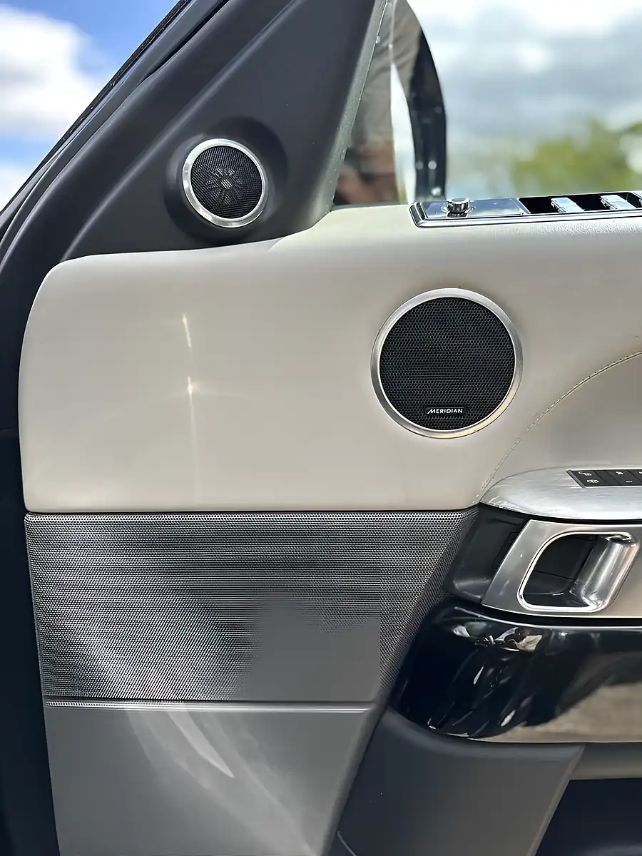 Used 2020 Land Rover Range Rover Sport Black - Interior and Exterior details 18