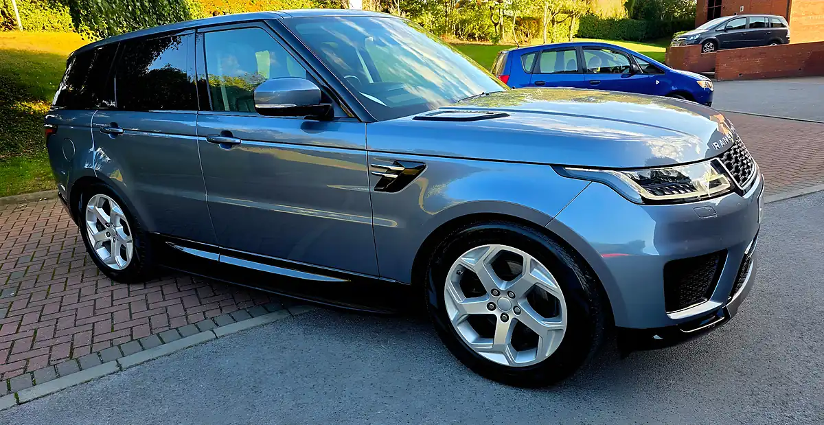 Used 2020 Land Rover Range Rover Sport Hse Blue - Front View