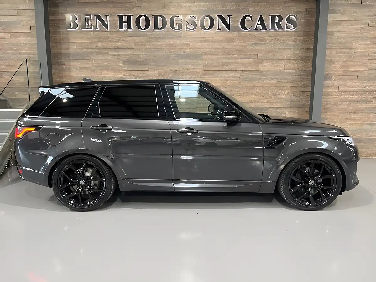 Used 2020 Land Rover Range Rover Sport Hse Dynamic Black Grey - Interior and Exterior details 2