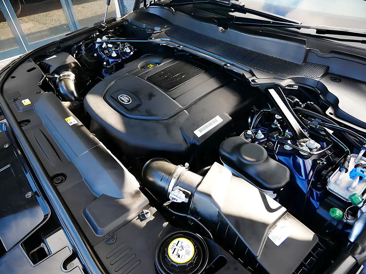 Used 2020 Land Rover Range Rover Sport Hse Dynamic Blue - Interior and Exterior details 13